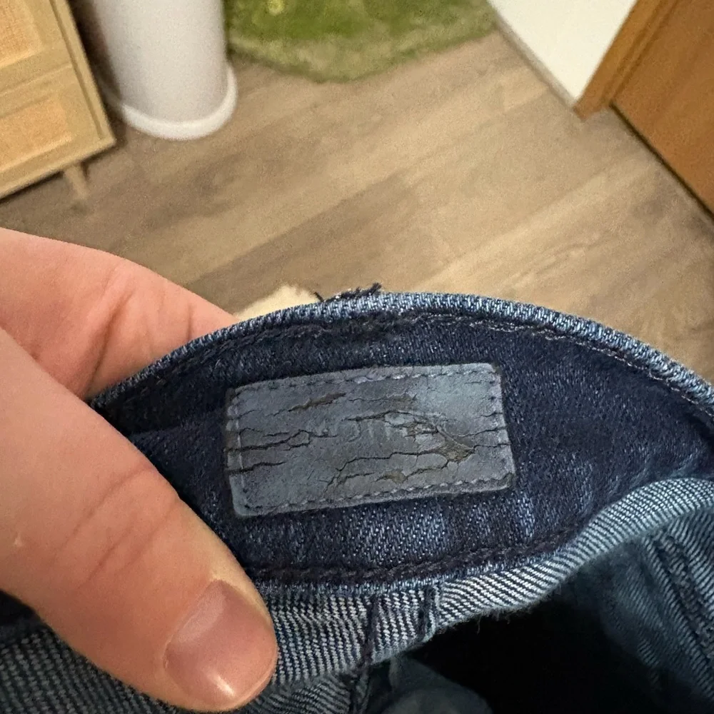 MOTHER The Insider Crop Step Fray Women's Deep Indigo Jeans - Picture 8 of 8